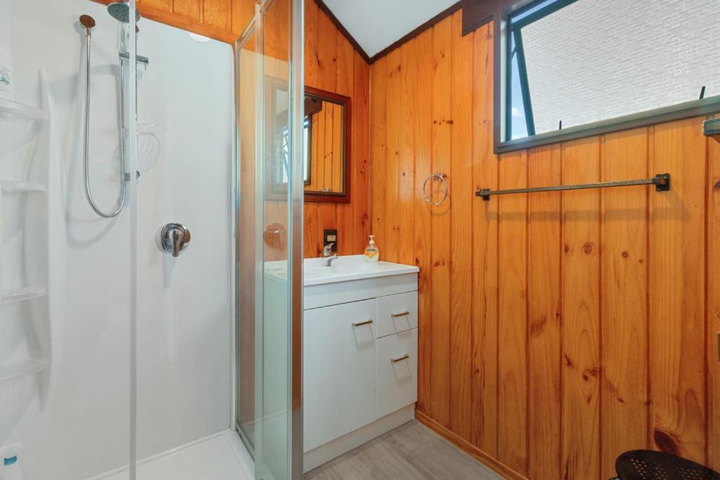Downtown Mountview - Mt Maunganui Holiday Home Mount Maunganui Bagian luar foto